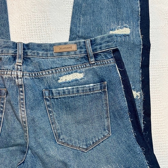 BLANKNyc Crop Boyfriend Distressed Jeans - Picture 4 of 8